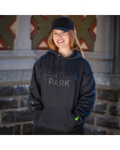 Made from a 50/50 cotton blend, the Monochrome Hoodie combines a modern look with a quality construction. The front chest displays a screen-printed “CENTRAL PARK” with “NEW YORK” running down the sleeve. This heavyweight 8 oz hoodie is a standout garmet t